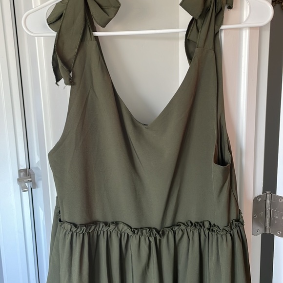 Sundress - Picture 2 of 2